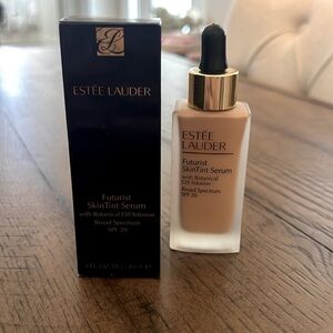 ESTEE LAUDER SKINTINT SERUM FOUNDATION